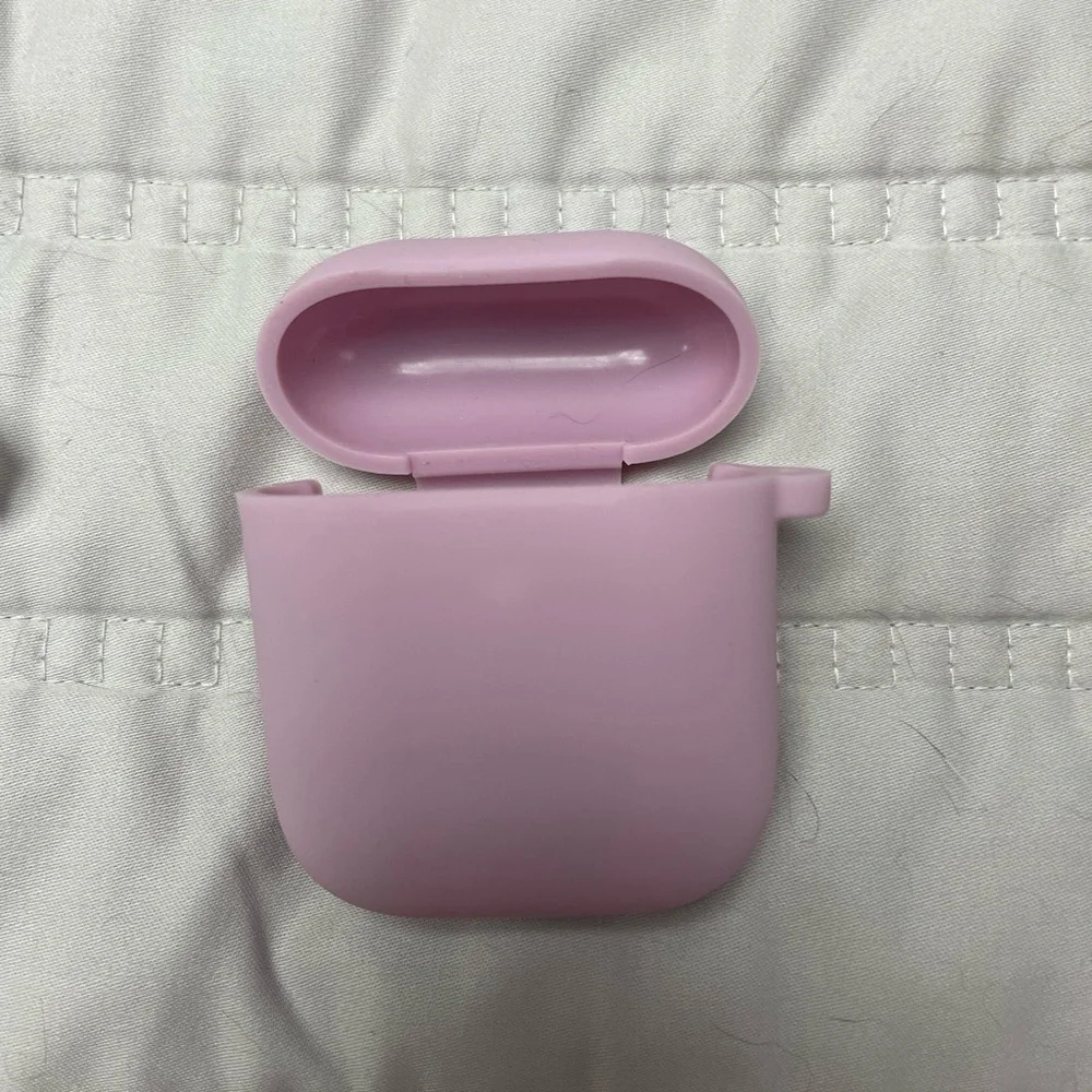 AirPod Case - Picture 4 of 7